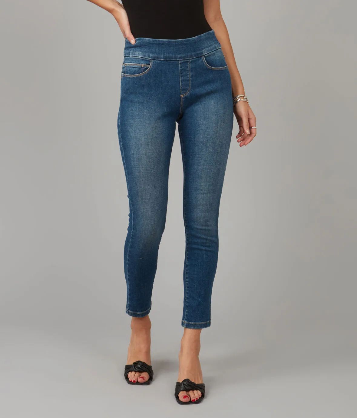 Anna-RCB High Rise Skinny Pull-On Jeans