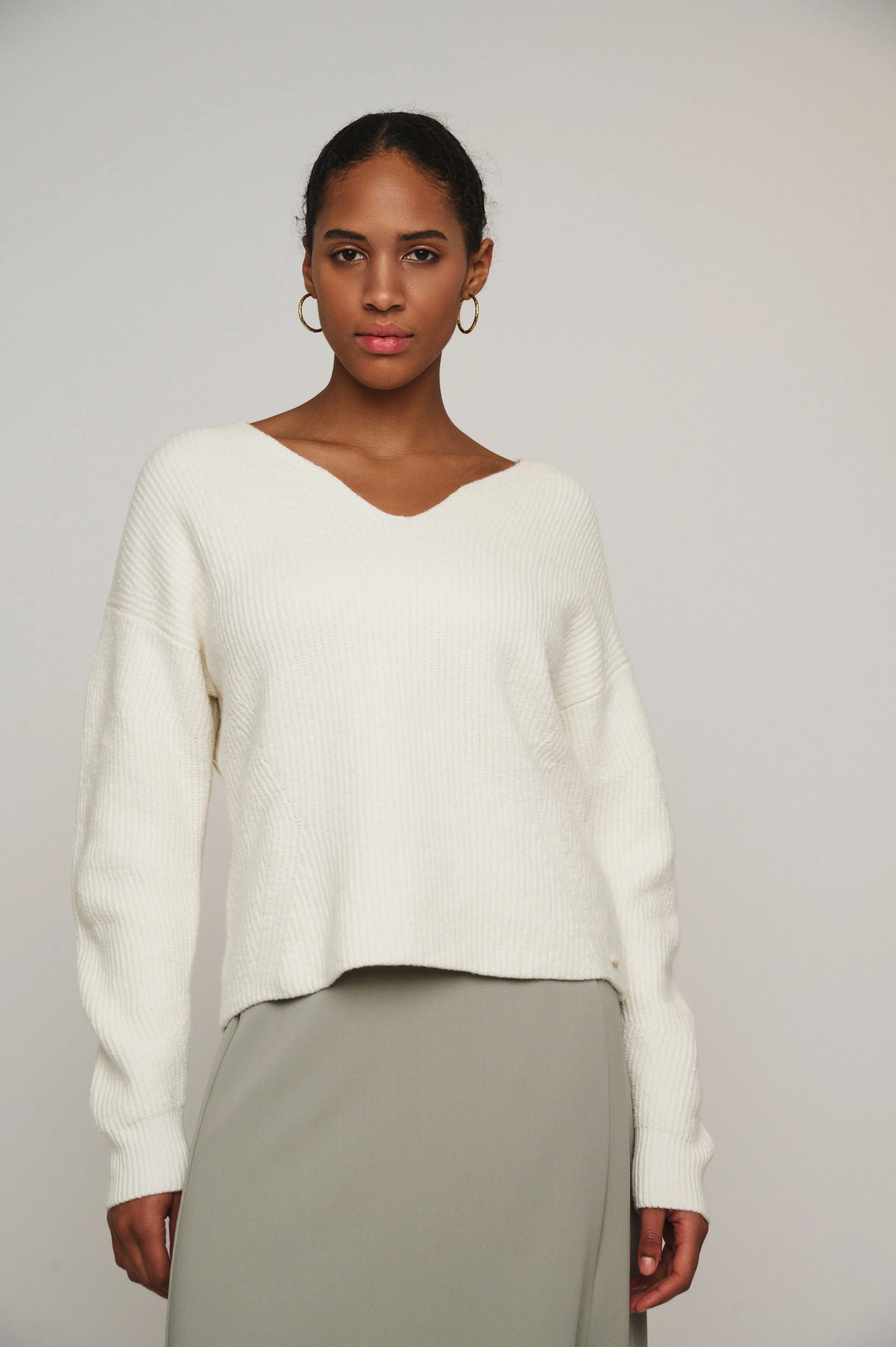 Donta V-Neck Sweater