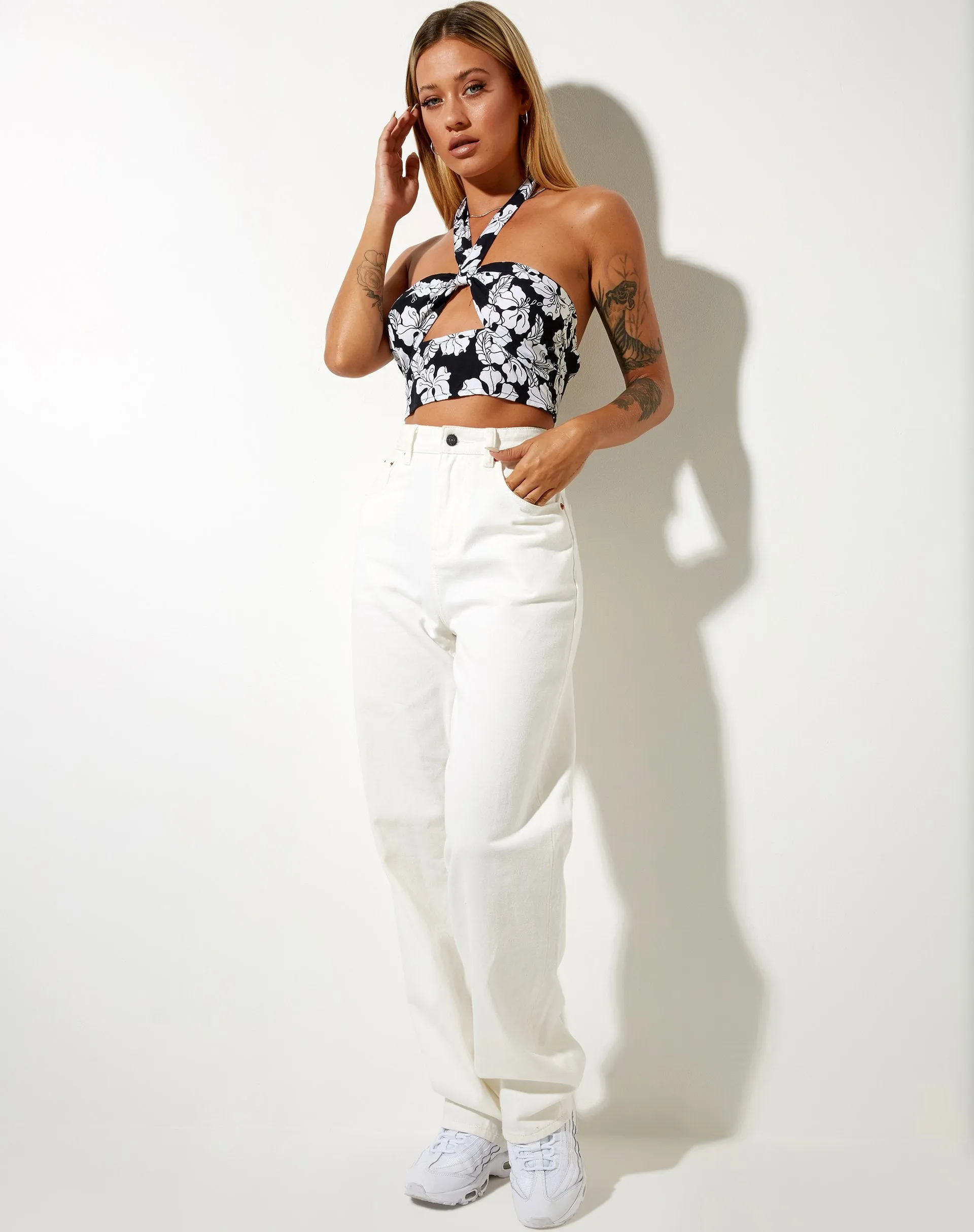 Jalva Crop Top in Vacation Black and White